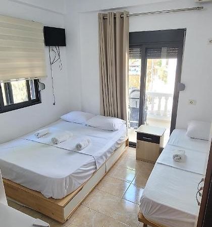 Alsi Rooms Ksamil Bagian luar foto